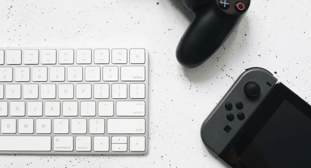 Illustration, Comparateur local prix console next-gen