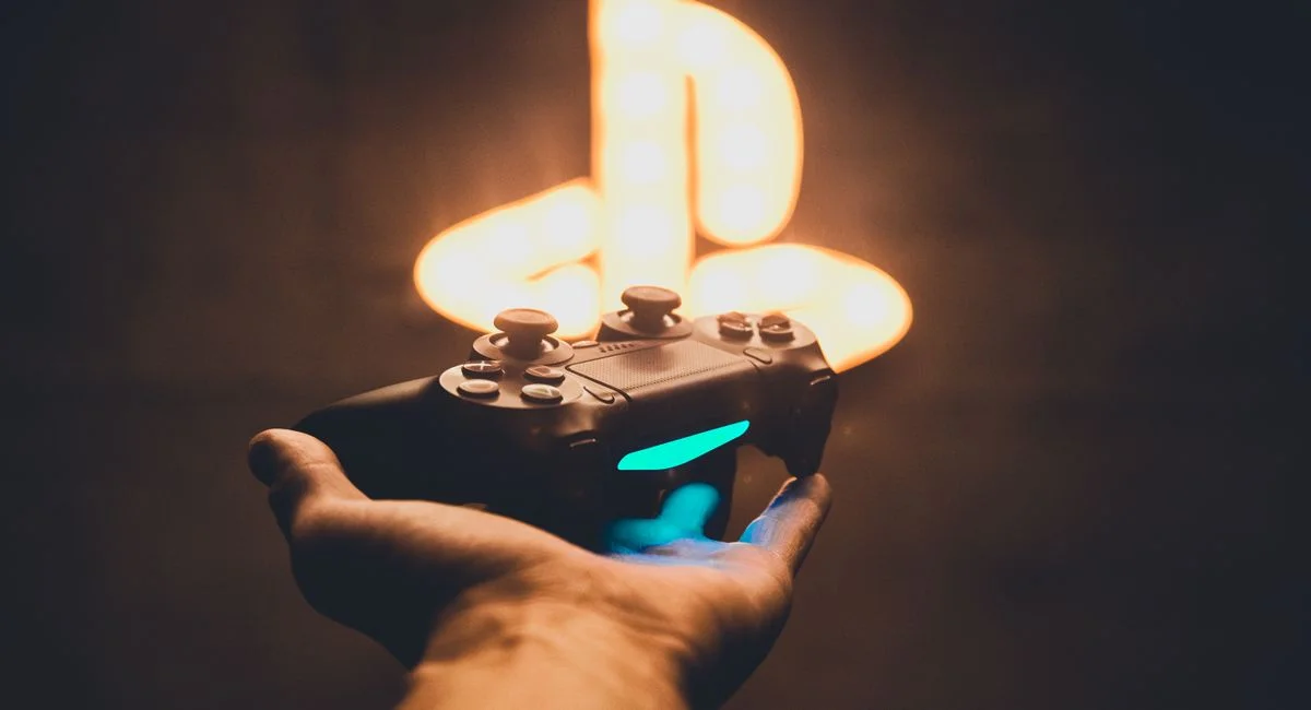 Le planning officiel des dates de sortie des exclusivités console révèle des stratégies commerciales que sony, microsoft et nintendo ne communiquent jamais ouvertement