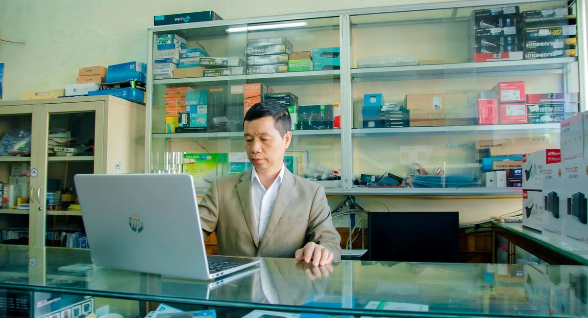 Les services exclusifs des magasins informatique de proximité en Alsace redéfinissent l'accompagnement numérique des entreprises et particuliers