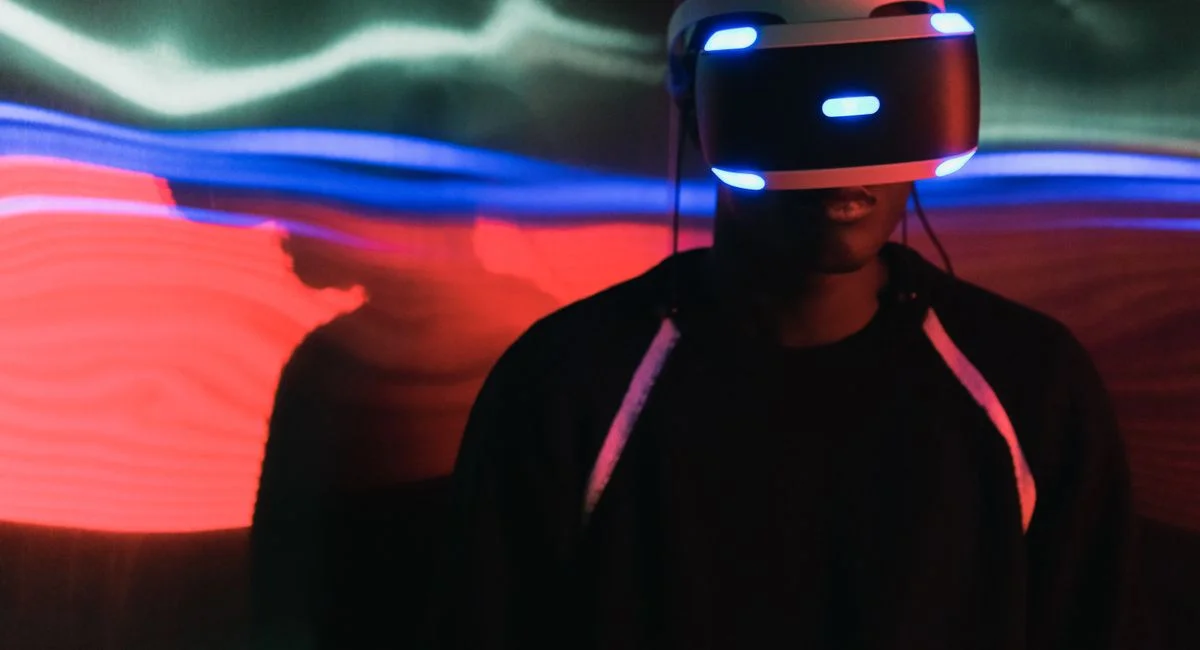 Illustration, Technologies des mondes virtuels et expériences immersives